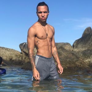 Meet your Posher, Oliver